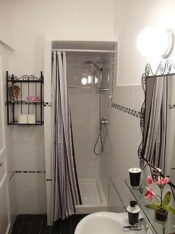 Danyhousedue Apartment Florence